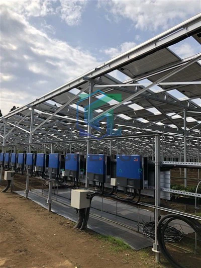 Solar Farm csavaros cölöp és döngölő rendszer